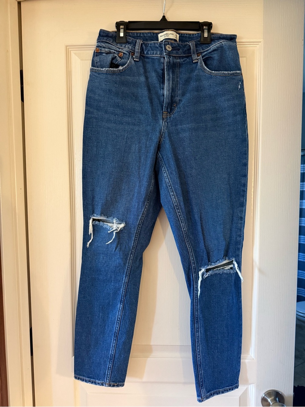 Abercrombie & Fitch Dark Blue Straight-Leg Distressed Jeans Curve Love